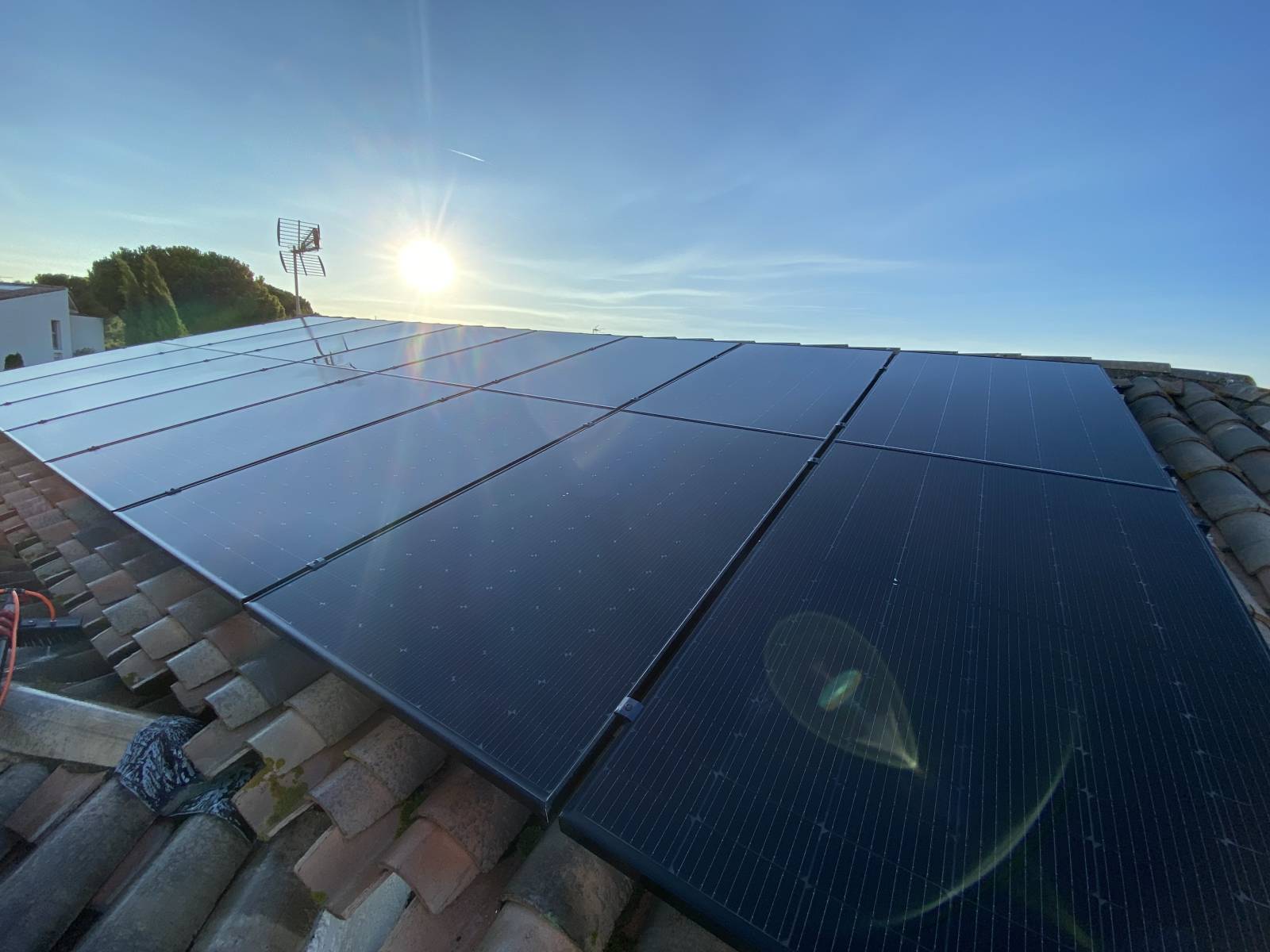 nettoyage panneaux solaire photovoltaiques béziers boujan sur libron